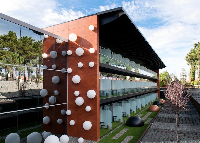 Setúbal Seixal Exterior detail