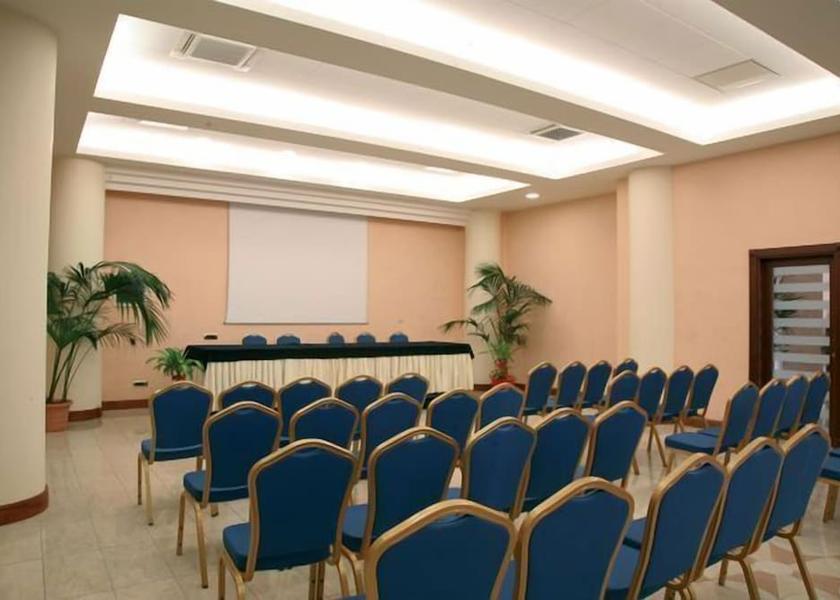 Campania Marcianise Meeting Room