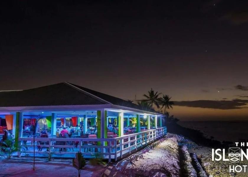  Rarotonga Exterior