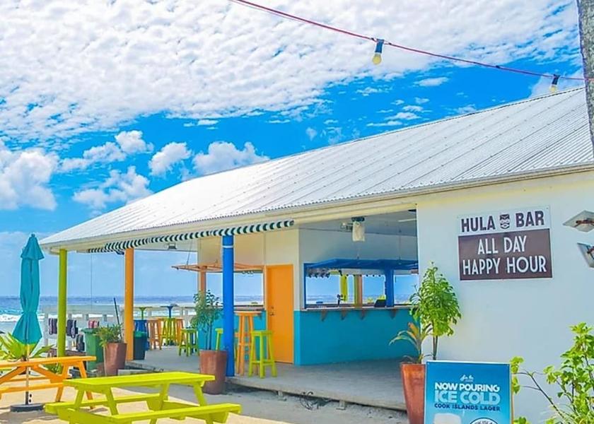  Rarotonga Beach bar