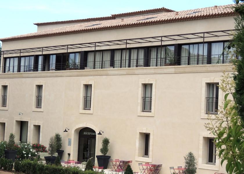 Occitanie Pezenas Exterior