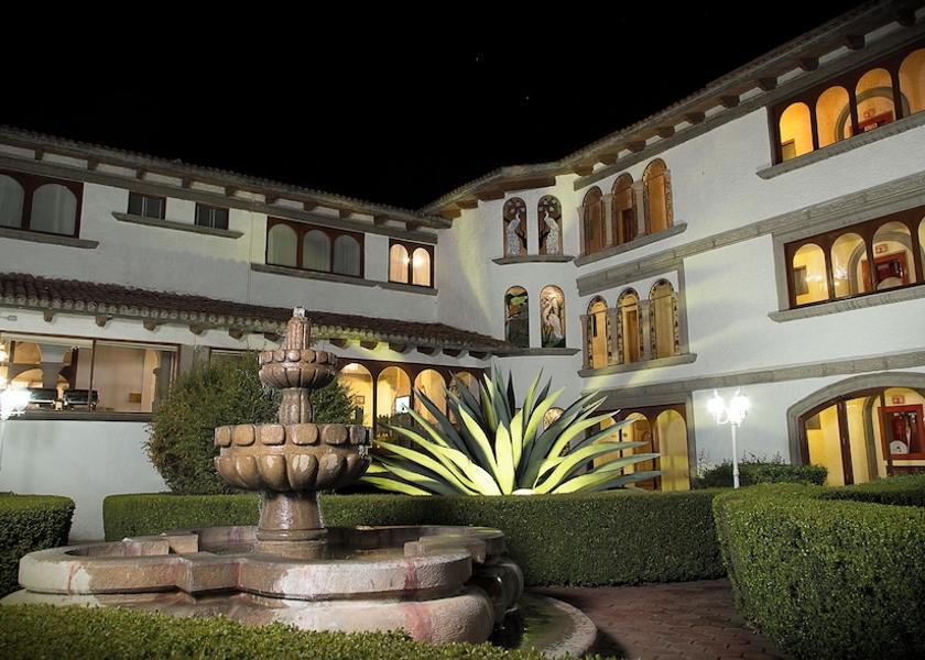 Tlaxcala Apizaco Courtyard