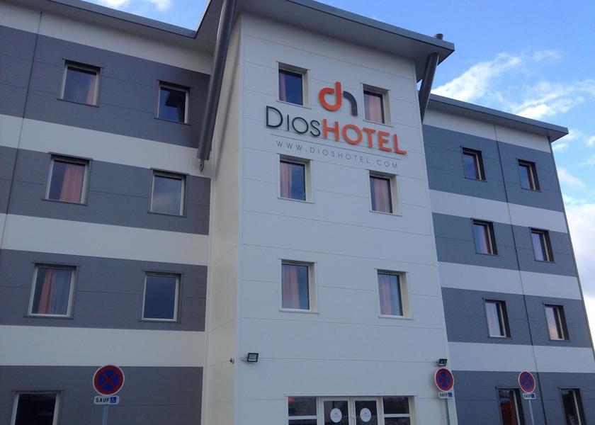 Occitanie Bruguieres Facade