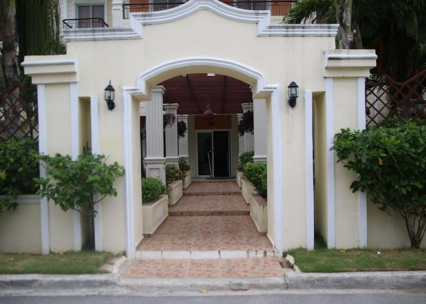 La Altagracia Punta Cana Entrance