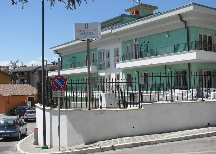 Abruzzo Pescina Exterior