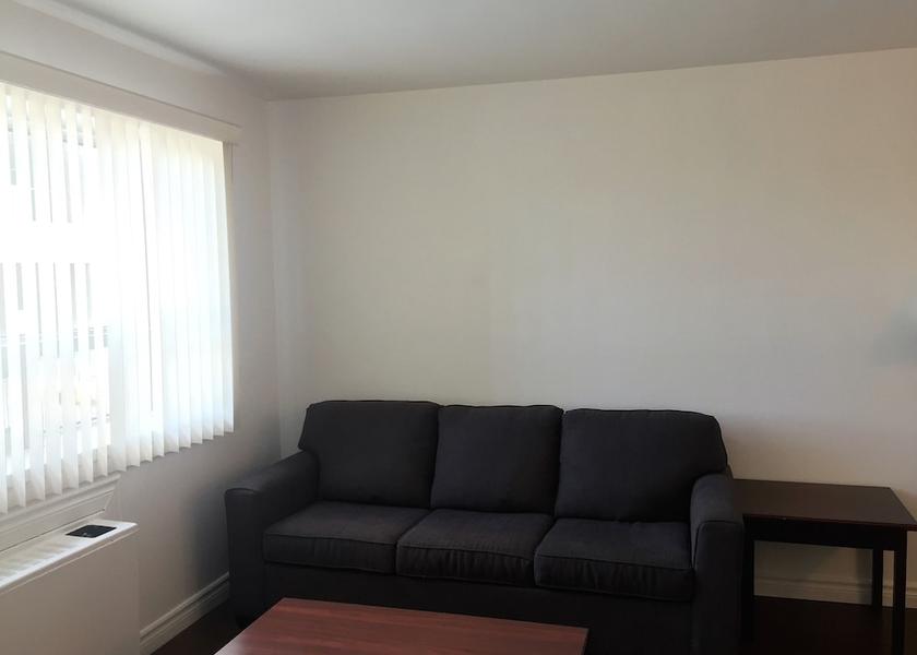 Quebec Gatineau Room