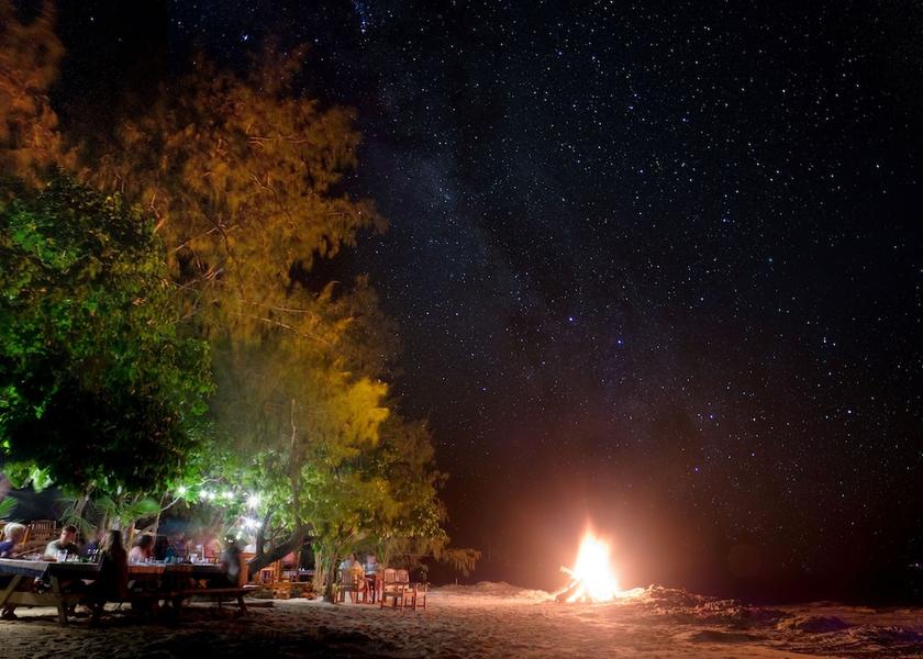 Western Division Drawaqa Island Outdoor dining