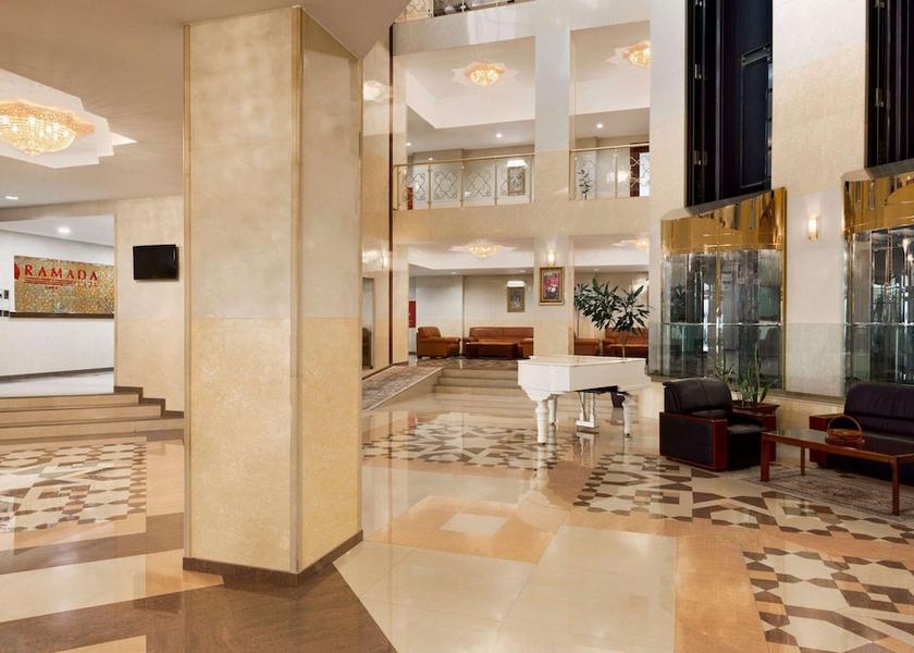  Gence Lobby