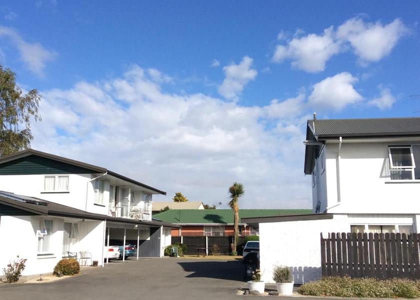 Canterbury Christchurch exterior view