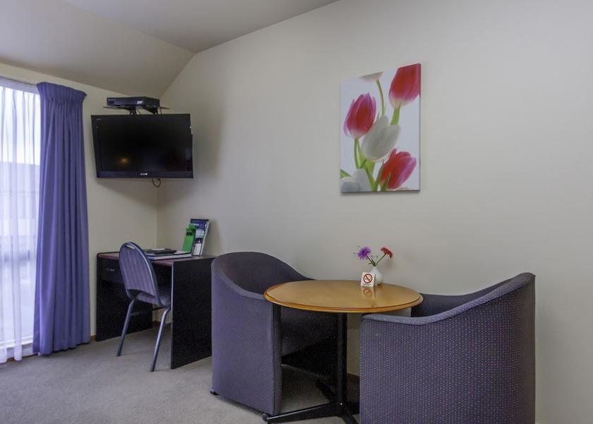 Canterbury Christchurch In-Room Dining