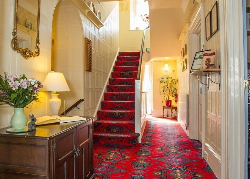 England Paignton Lobby