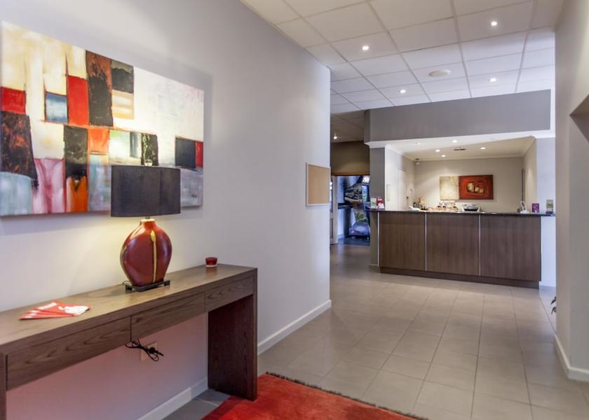 Victoria Melbourne Reception