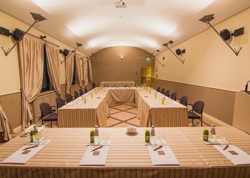 Lombardy Cesano Maderno Meeting facility