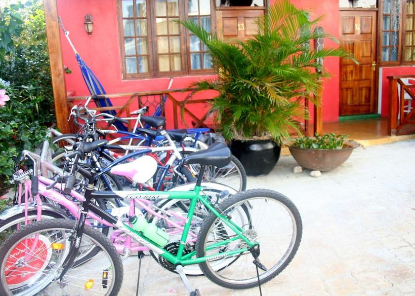 MU Mauritius Exterior Detail