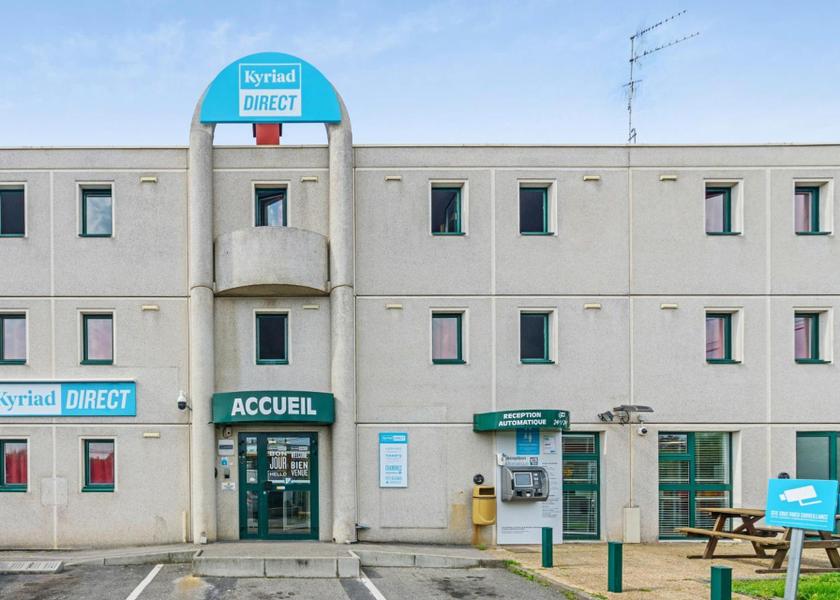 Auvergne-Rhone-Alpes Gaillard exterior view