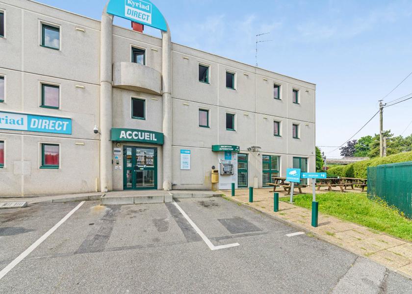 Auvergne-Rhone-Alpes Gaillard exterior view