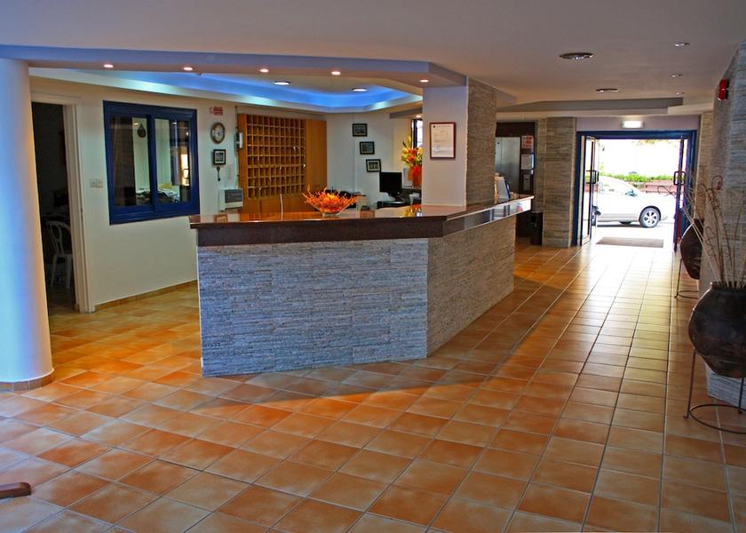 Famagusta Paralimni Reception