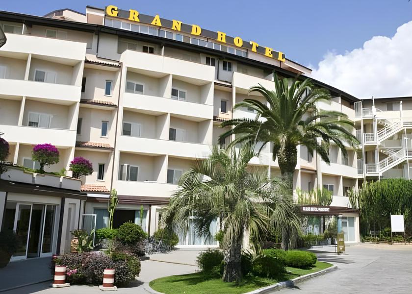 Calabria Siderno Hotel Exterior