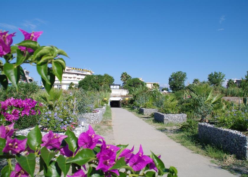 Calabria Siderno Beach