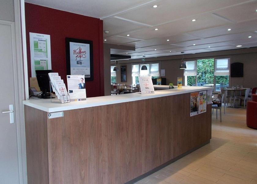 Hauts-de-France Glisy reception