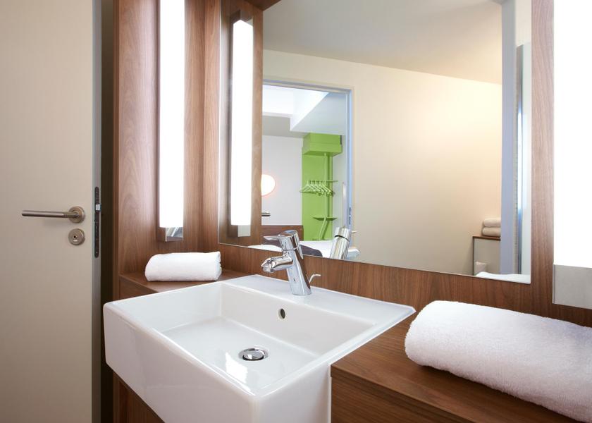 Hauts-de-France Glisy Double