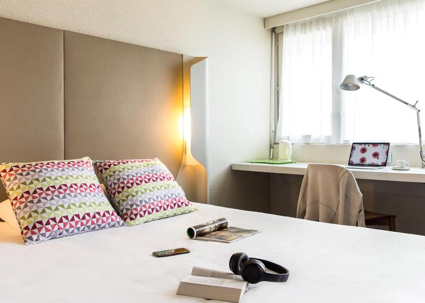 Hauts-de-France Glisy Double