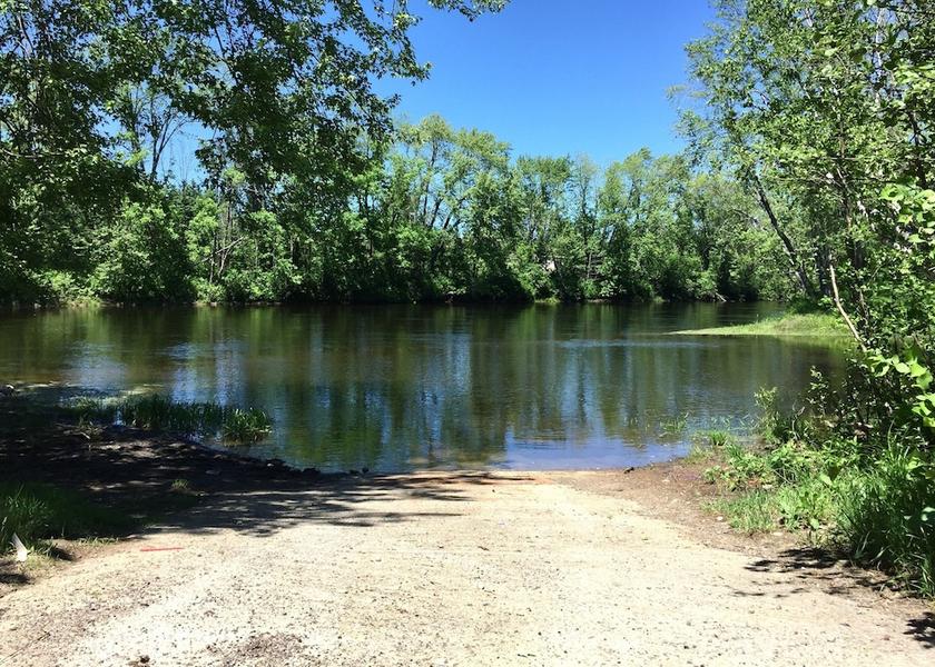 Quebec Mont-Laurier Exterior Detail