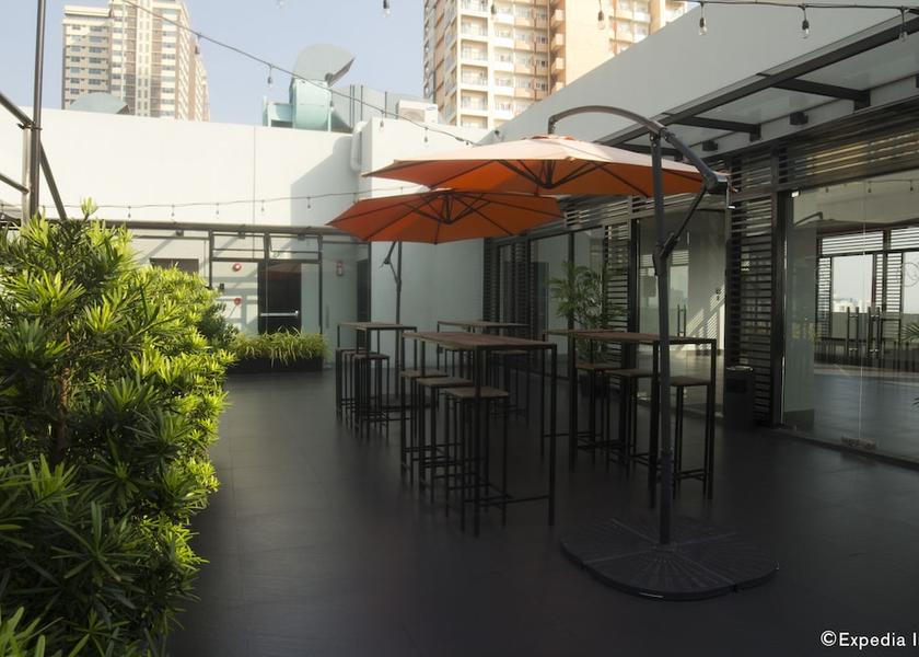  Manila Terrace/patio