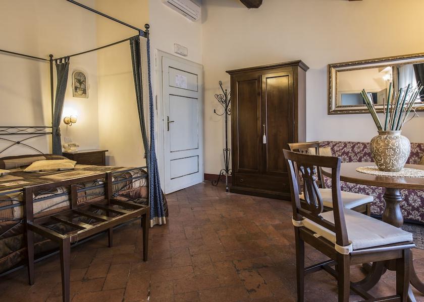 Tuscany Siena Room