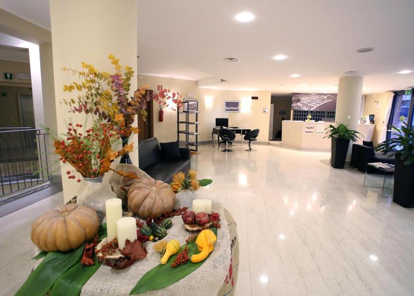 Friuli-Venezia Giulia Muggia lobby