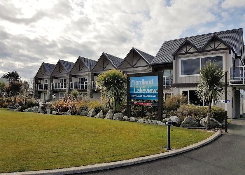 Southland Te Anau Property grounds