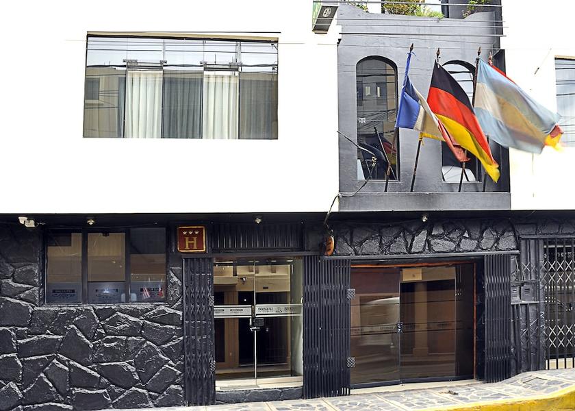 Puno (region) Puno Entrance