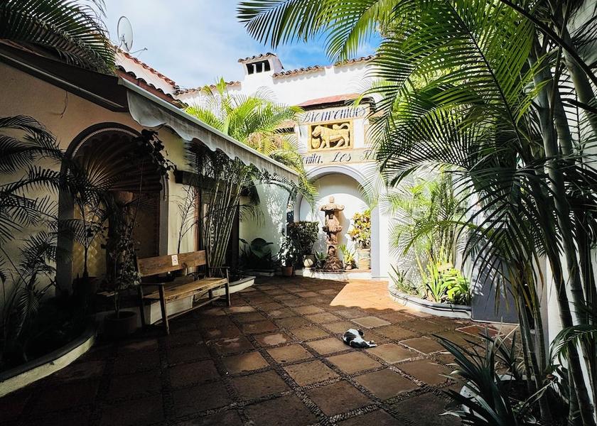 Morelos Cuernavaca Courtyard