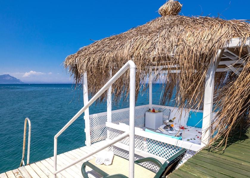  Antalya Beach