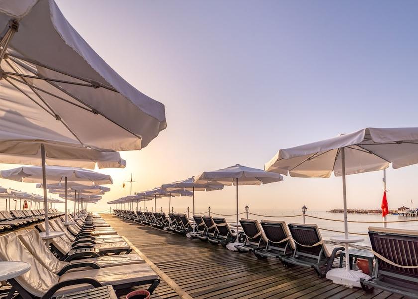  Antalya Beach