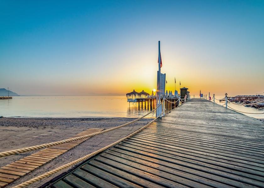  Antalya Beach