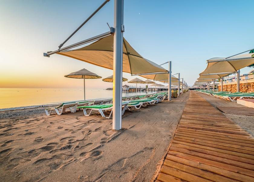  Antalya Beach