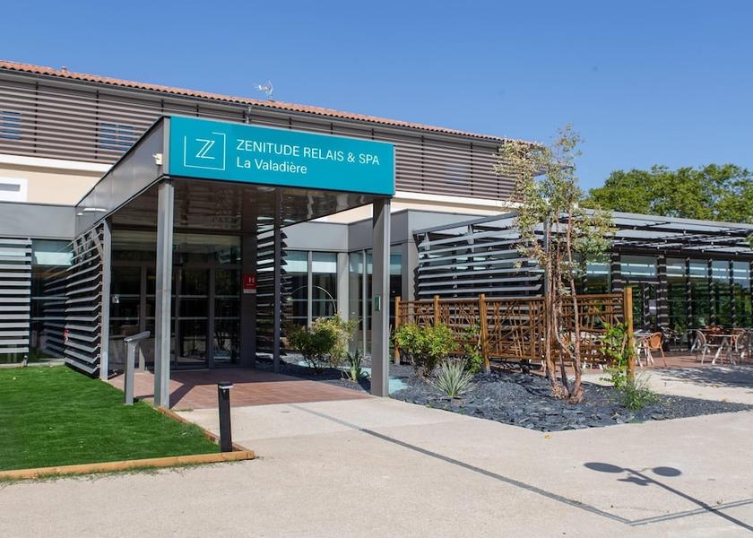 Occitanie Juvignac Exterior Detail