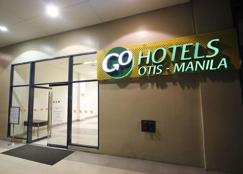  Manila Front of property