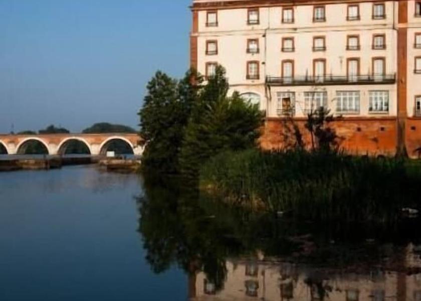 Occitanie Moissac Facade
