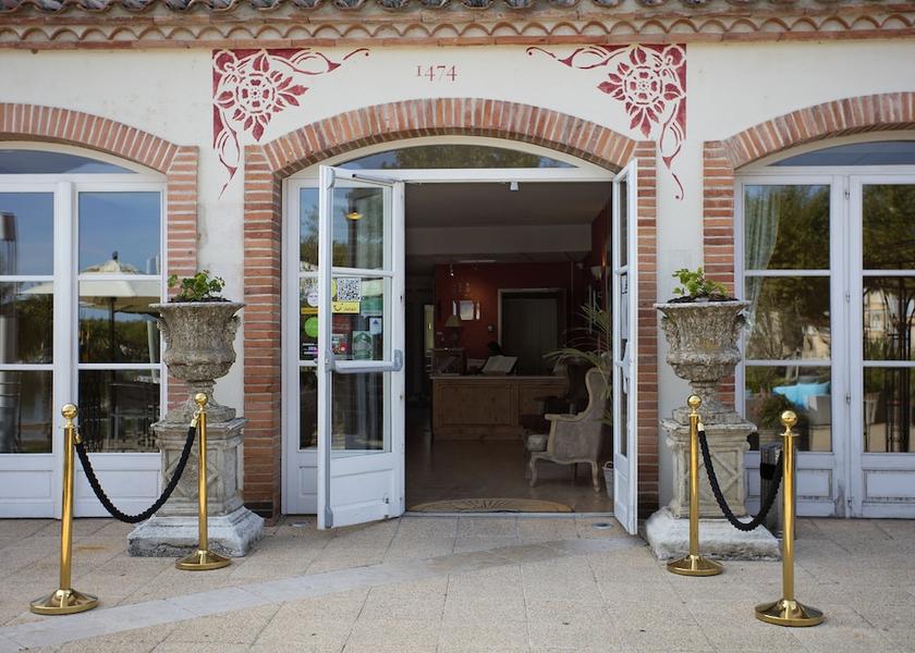 Occitanie Moissac Entrance