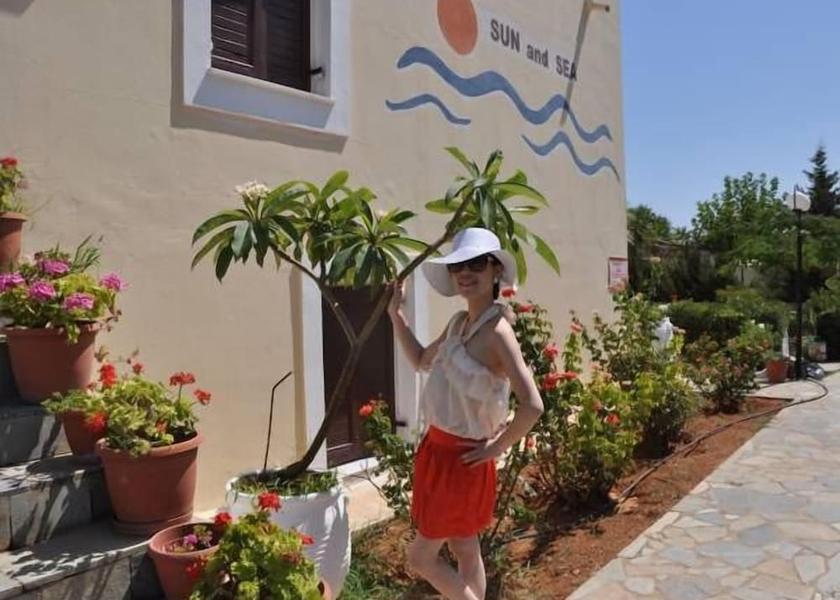 Crete Hersonissos Garden