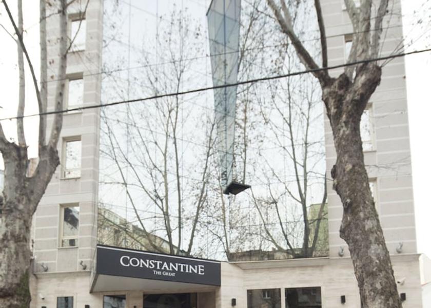 Montana Belgrade Exterior Detail