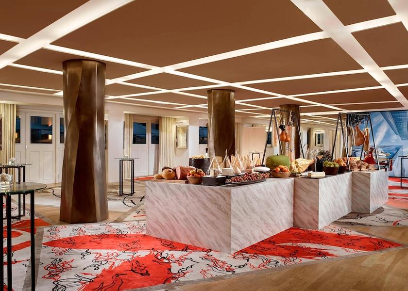  Singapore Ballroom