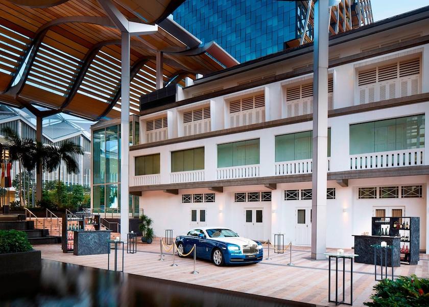 Outdoor banquet area