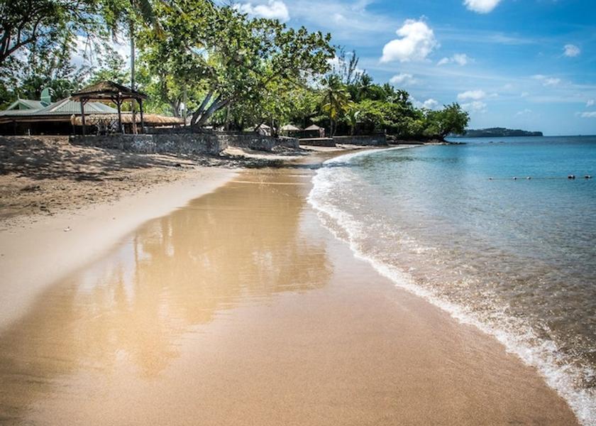  Gros Islet Beach