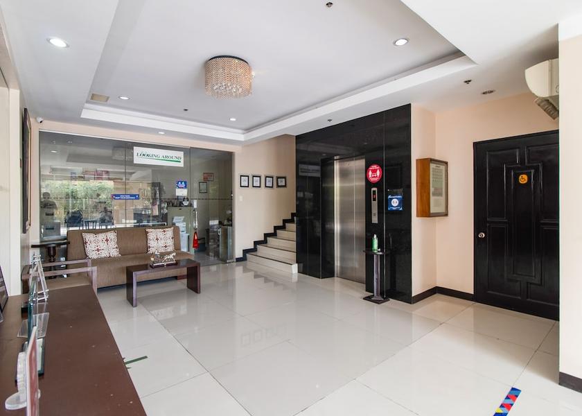  Cebu Lobby