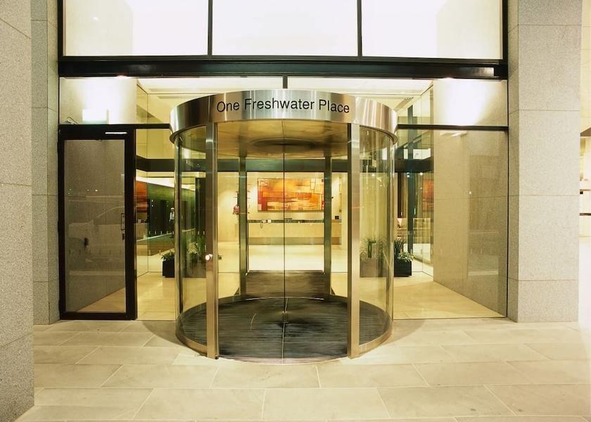 Victoria Melbourne Entrance