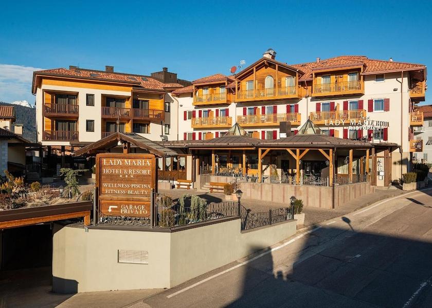 Trentino-Alto Adige Fondo Exterior Detail