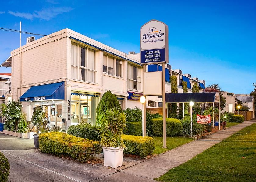 Victoria Melbourne Front of property